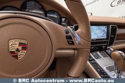 Porsche Panamera 4S Automatas 2011 full