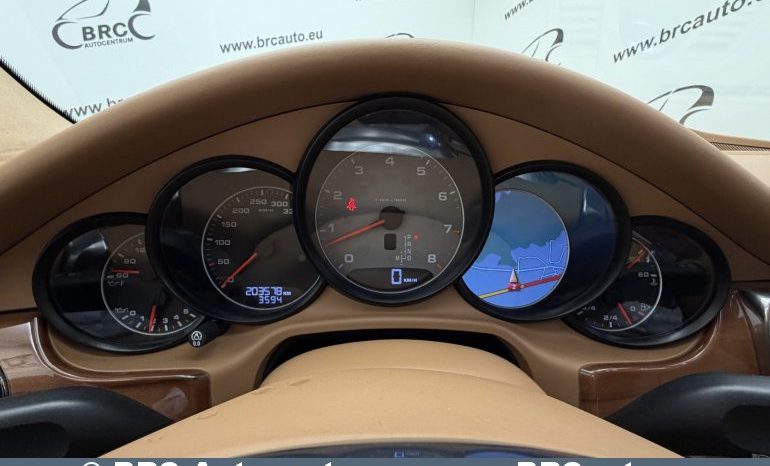 Porsche Panamera 4S Automatas 2011 full