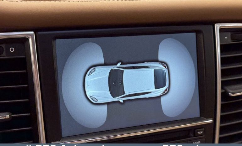 Porsche Panamera 4S Automatas 2011 full