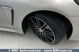 Porsche Panamera 4S Automatas 2011 full