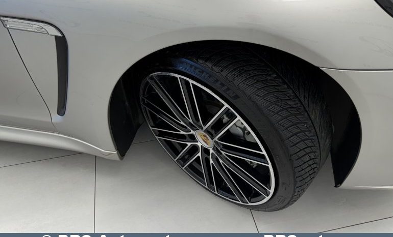 Porsche Panamera 4S Automatas 2011 full