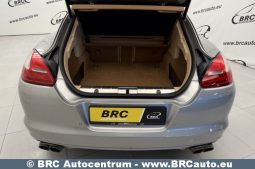 Porsche Panamera 4S Automatas 2011 full