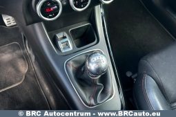 Alfa Romeo Giulietta 1.6 JTDm 2010 full