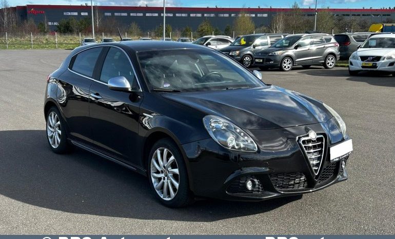 Alfa Romeo Giulietta 1.6 JTDm 2010 full