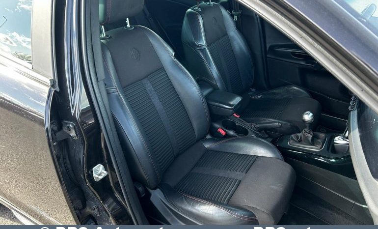 Alfa Romeo Giulietta 1.6 JTDm 2010 full