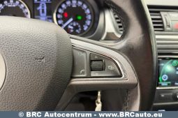 Skoda Rapid 1.6 TDI DSG Spaceback Ambiente 2013 full