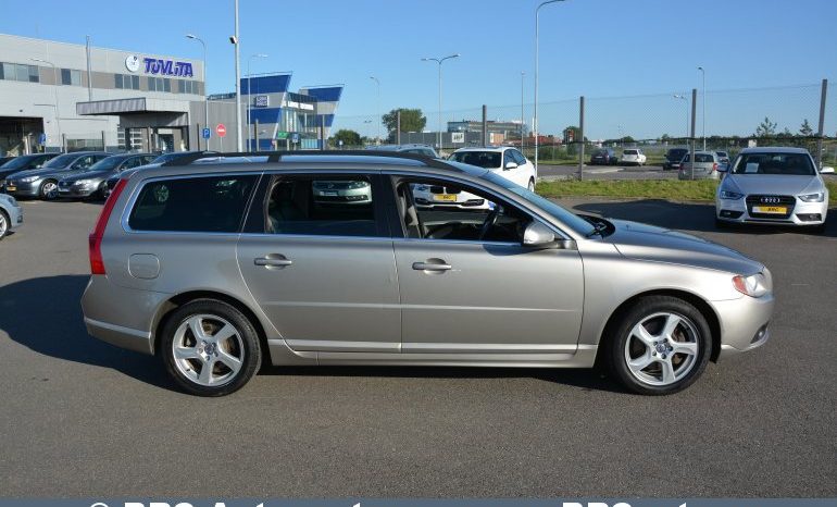 Volvo V70 D3 Automatas 2012 full