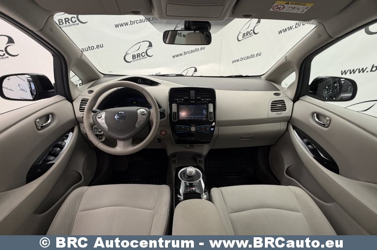 Nissan Leaf 30kwH Automatas 2017