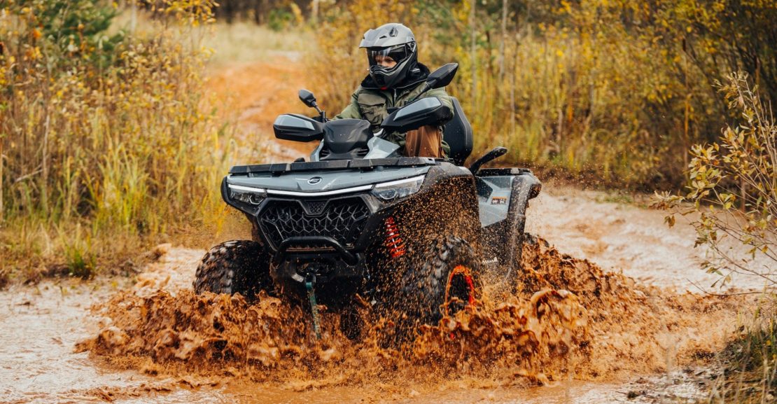 CFMOTO CFORCE keturratis (Gamintojo nuotr.)