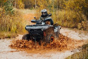 CFMOTO CFORCE keturratis (Gamintojo nuotr.)