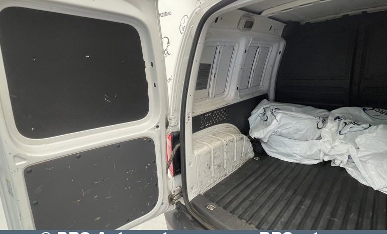 Volkswagen Caddy 2.0 TDI 2018 full