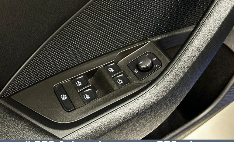 Skoda Octavia 2.0 TSI Combi 4×4 Automatas 2022 full