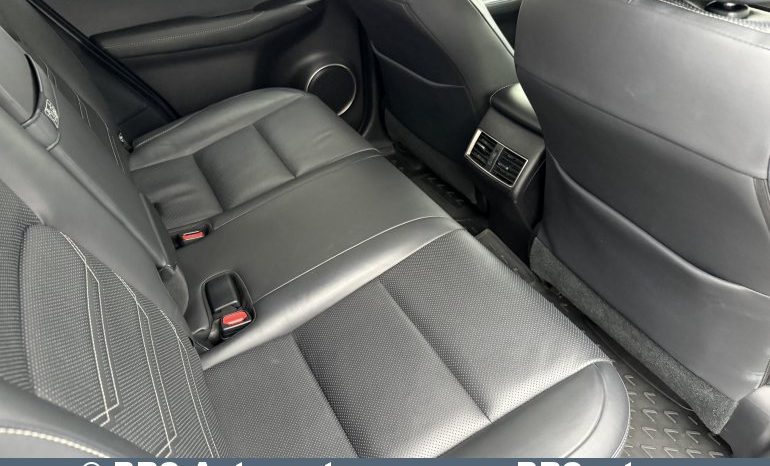 Lexus NX300h Hybrid e-Four e-CVT Automatas 2015 full