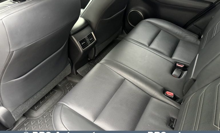 Lexus NX300h Hybrid e-Four e-CVT Automatas 2015 full