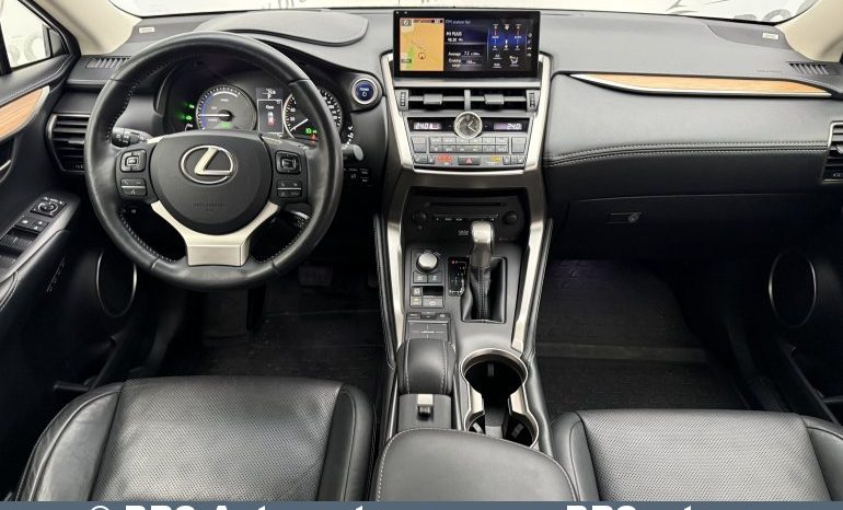 Lexus NX300h Hybrid e-Four e-CVT Automatas 2015 full