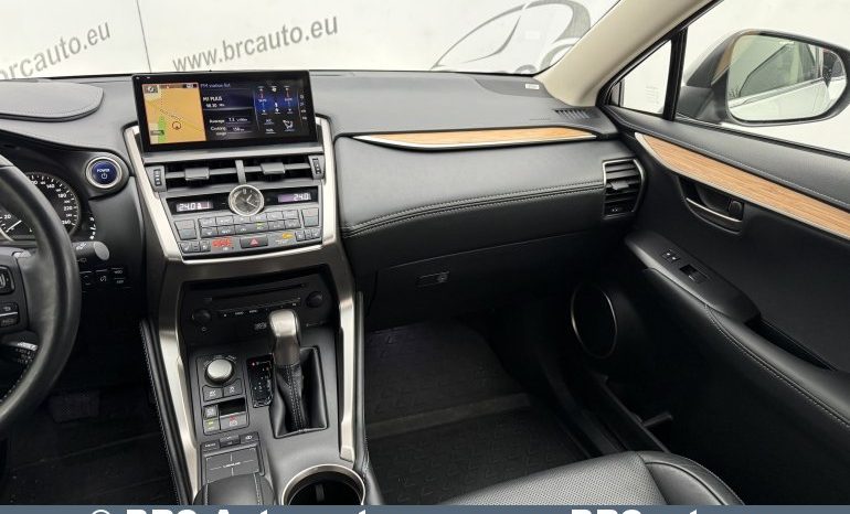 Lexus NX300h Hybrid e-Four e-CVT Automatas 2015 full
