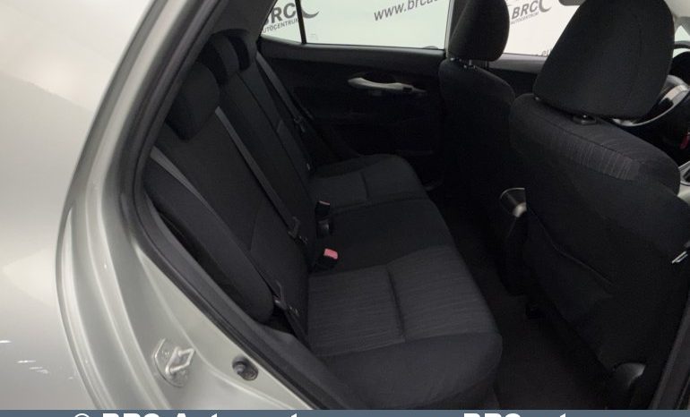 Toyota Auris 1.4 D-4D Linea Sol 2008 full