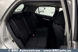 Toyota Auris 1.4 D-4D Linea Sol 2008 full