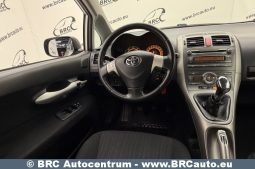 Toyota Auris 1.4 D-4D Linea Sol 2008 full