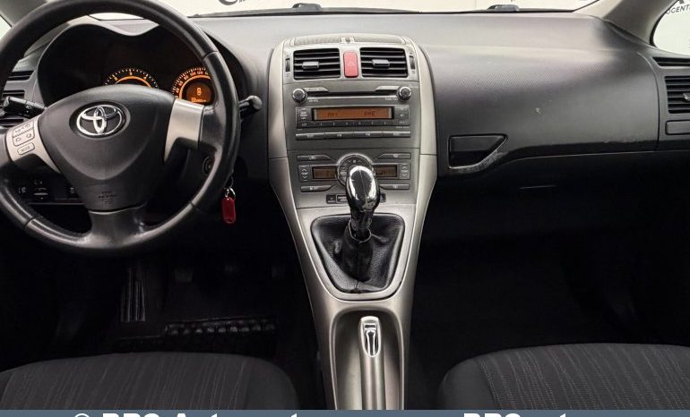 Toyota Auris 1.4 D-4D Linea Sol 2008 full