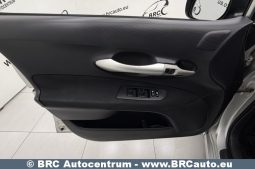 Toyota Auris 1.4 D-4D Linea Sol 2008 full