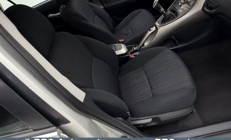 Toyota Auris 1.4 D-4D Linea Sol 2008 full