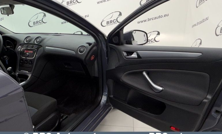 Ford Mondeo 1.6i Trend 2013 full