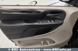Lancia Voyager 2.8 CRD Silver Automatas 2013 full