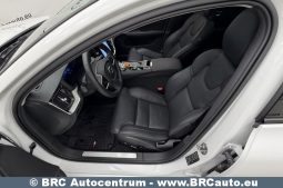Volvo V60 Plug-in AWD T8 Twin Engine 2025 full