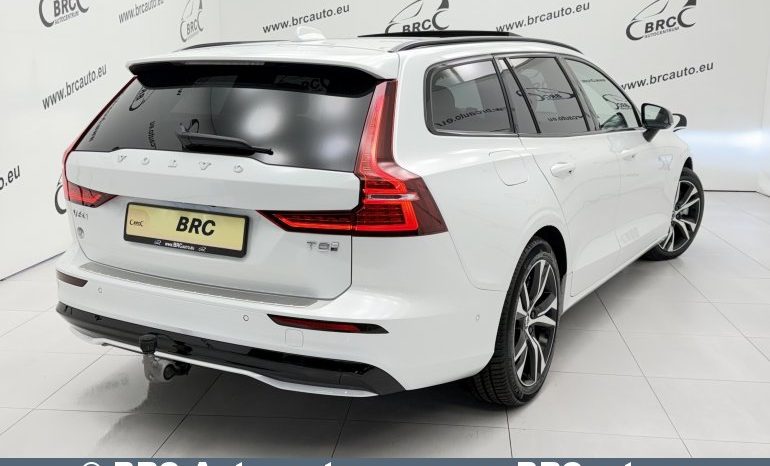 Volvo V60 Plug-in AWD T8 Twin Engine 2025 full