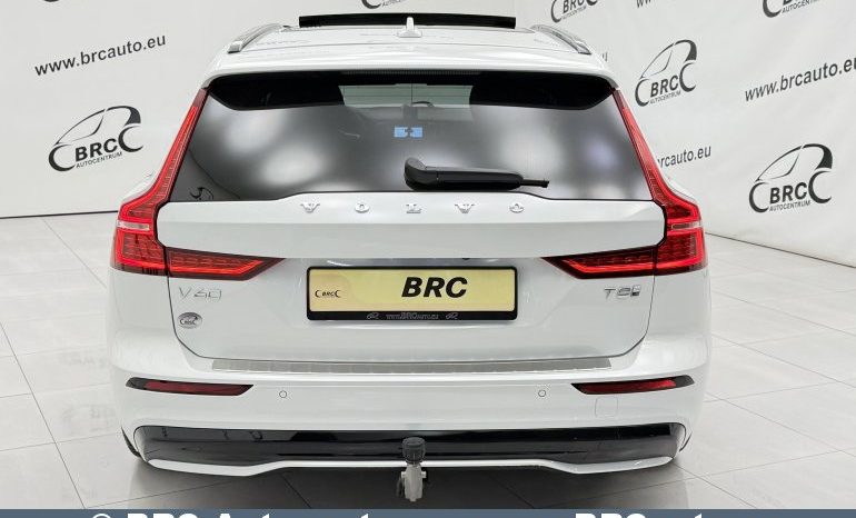 Volvo V60 Plug-in AWD T8 Twin Engine 2025 full