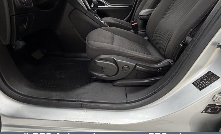 Opel Zafira Tourer 2.0 CDTI Automatas 2015 full