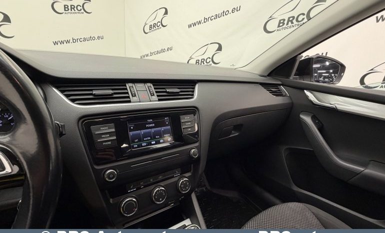 Skoda Octavia 1.6 TDI Ambition 2017 full