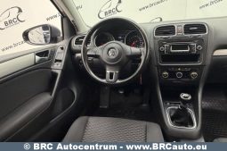 Volkswagen Golf 1.6 TDI Trendline 2012 full