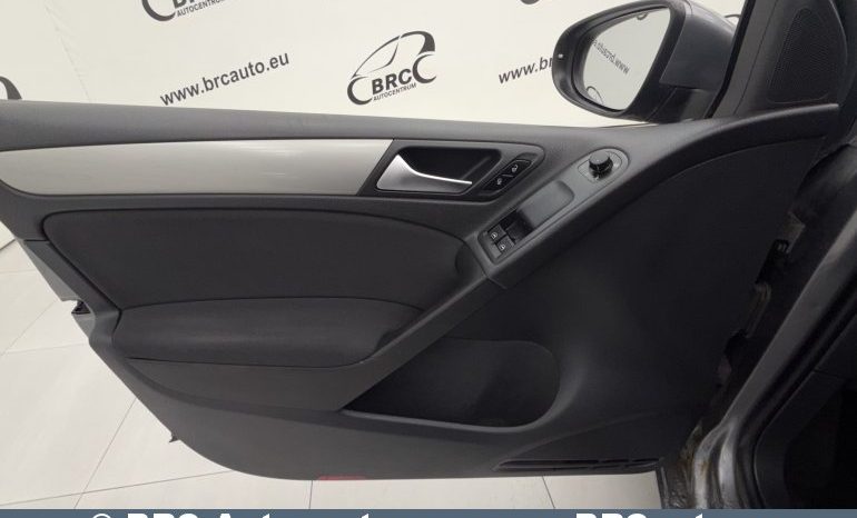 Volkswagen Golf 1.6 TDI Trendline 2012 full