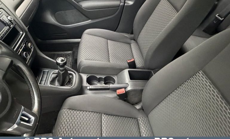Volkswagen Golf 1.6 TDI Trendline 2012 full