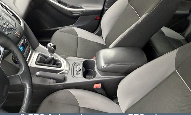 Ford Focus 1.0 EcoBoost Trend 2014 full