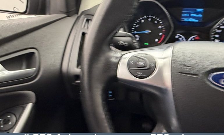 Ford Focus 1.0 EcoBoost Trend 2014 full