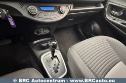 Toyota Yaris 1.5 S-Tier Hybrid Comfort Automatas 2017 full
