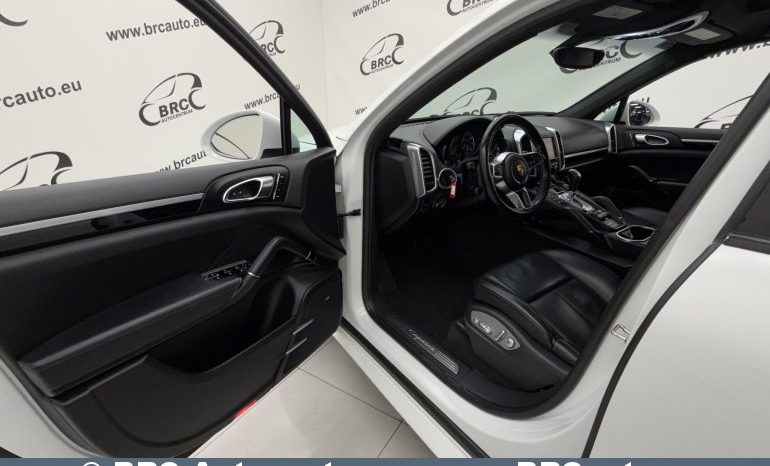 Porsche Cayenne 3.6 V6 Automatas 2016 full