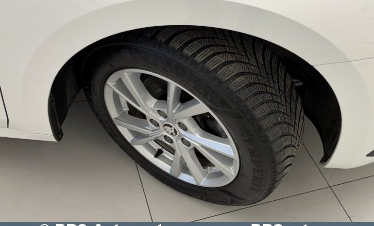 Skoda Octavia 2.0TDI Style Automatas 2023 full