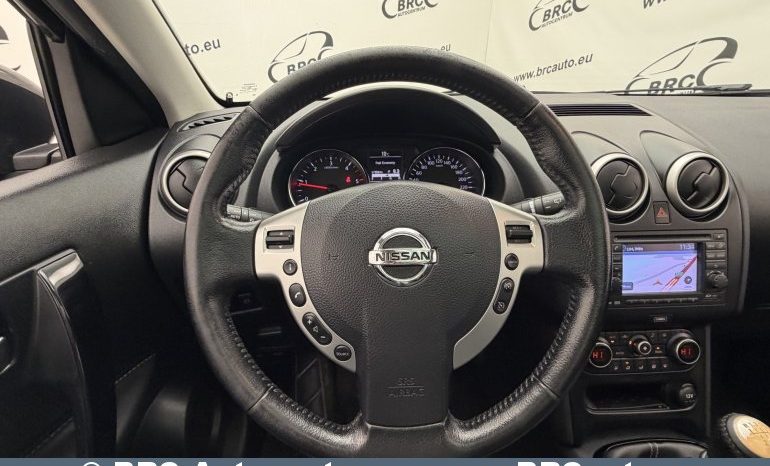 Nissan Qashqai 1.6 dCi 2013 full