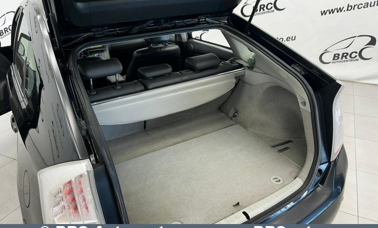 Toyota Prius Hybrid Automatas 2012 full