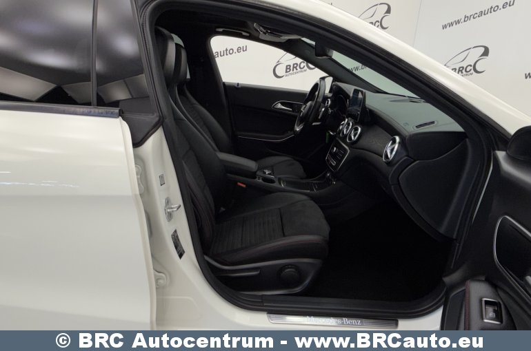 Mercedes-Benz CLA 220 4Matic AMG Automatas 2016