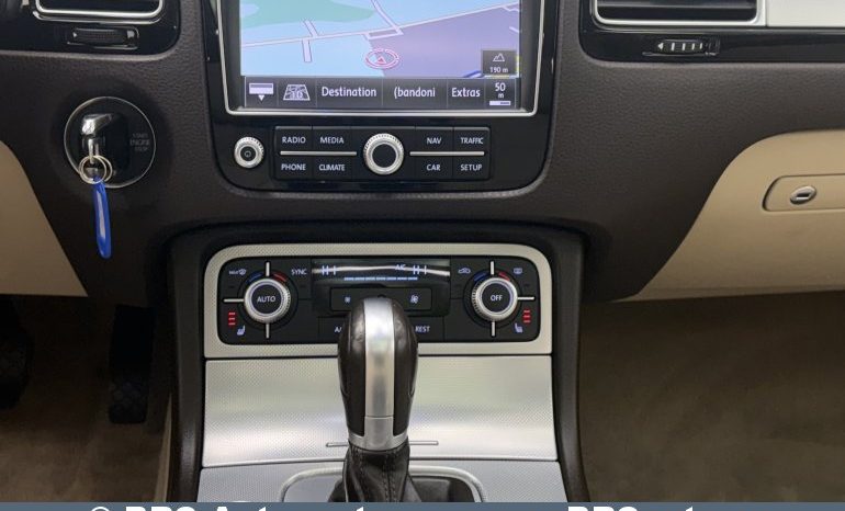 Volkswagen Touareg 3.0 V6 TDI 4Motion Automatas 2015 full