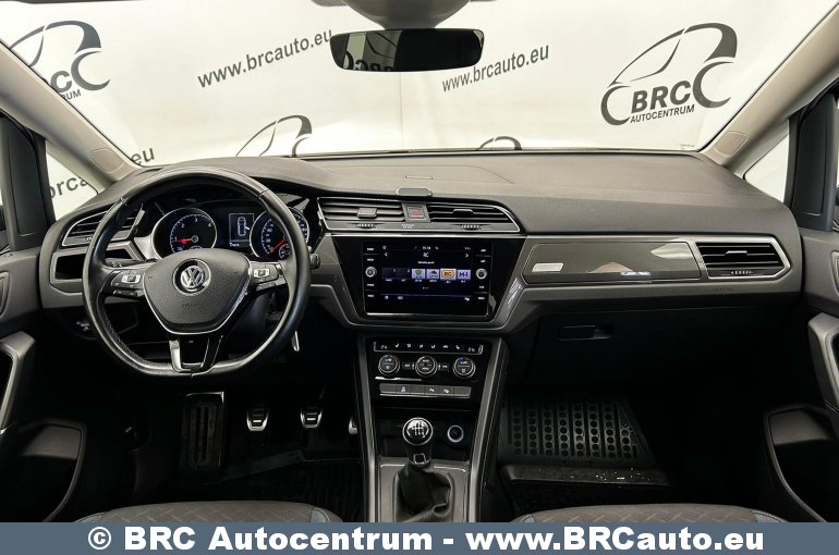 Volkswagen Touran 1.6 TDI 2019