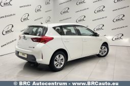Toyota Auris 1.8 Hybrid Automatas 2013 full