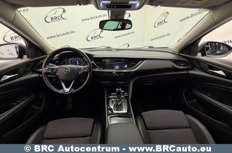 Opel Insignia Sports Tourer 2.0CDTI Automatas 2017
