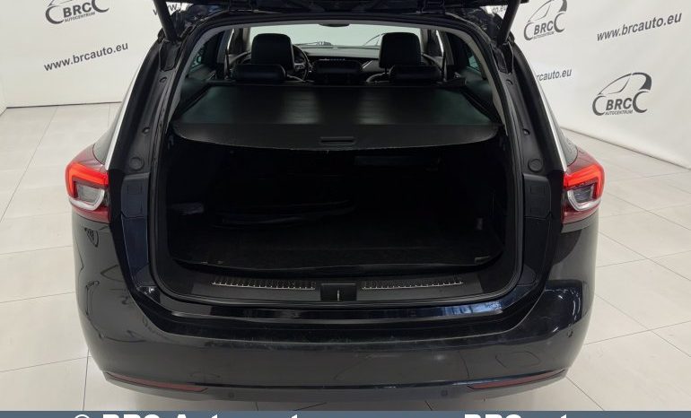 Opel Insignia Sports Tourer 2.0CDTI Automatas 2017 full