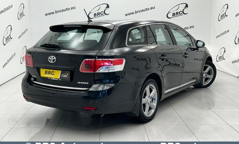 Toyota Avensis 2.0 D-4D 2010 full